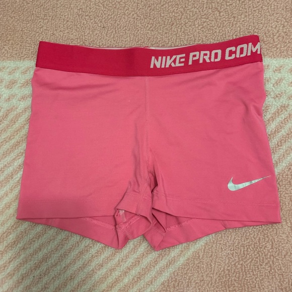 Nike Pants - NIKE PRO COMPRESSION SHORTS